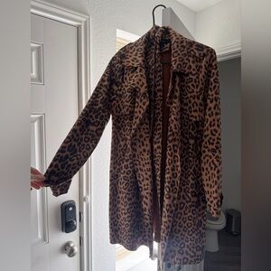 Forever 21 coat size small Never